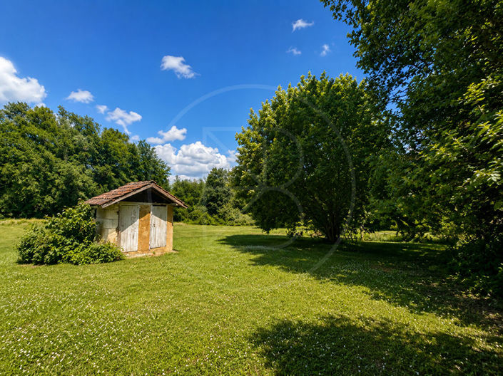 Image No.7-5 Bed Property for sale