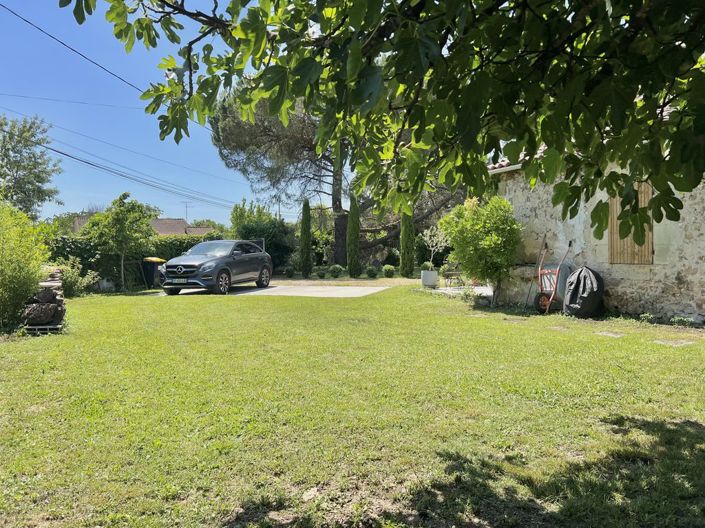 Image No.49-3 Bed Property for sale