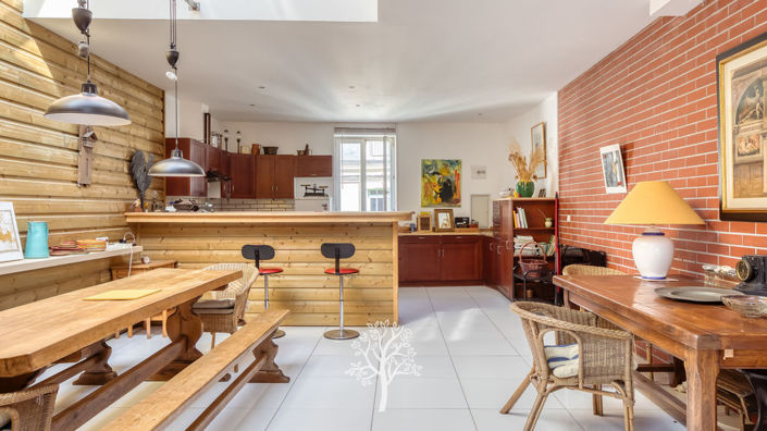 Image No.6-4 Bed Property for sale