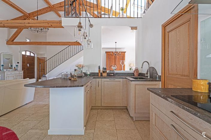 Image No.4-Propriété de 5 chambres à vendre à Aubagne