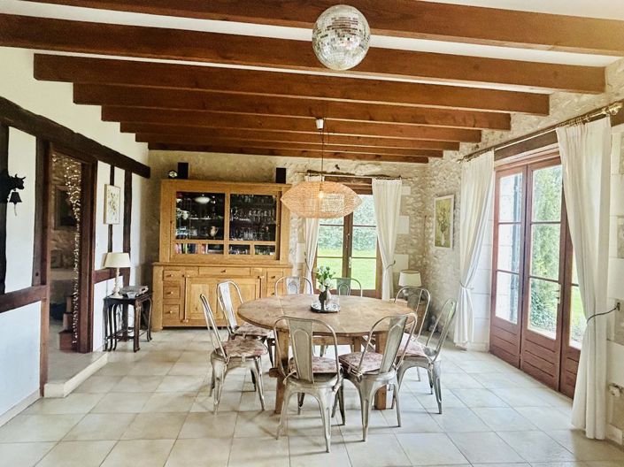 Image No.5-Propriété de 4 chambres à vendre à Dordogne