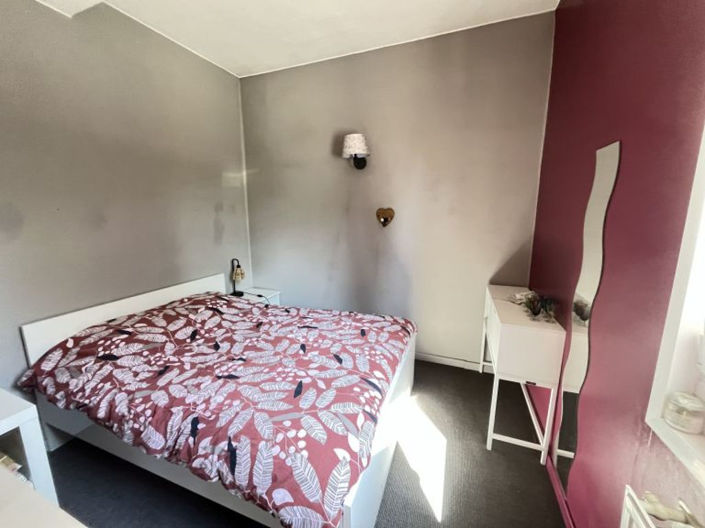 Image No.10-4 Bed Property for sale