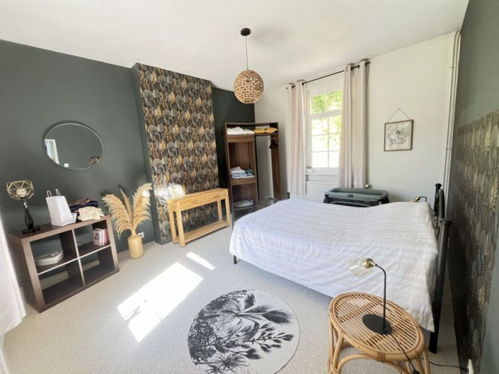 Image No.12-4 Bed Property for sale