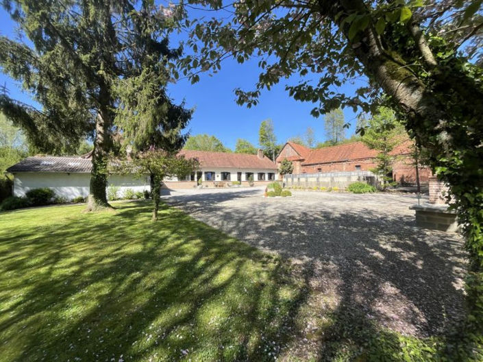 Image No.21-4 Bed Property for sale