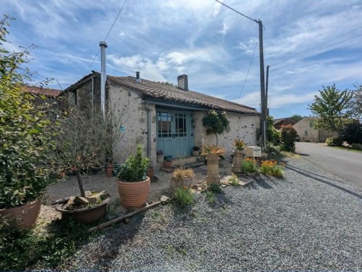 Image No.16-3 Bed Property for sale