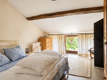 maison-individuelle-6-pieces-villecomtal-sur-