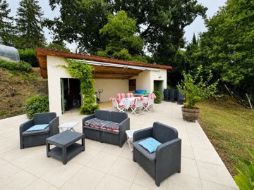 maison-individuelle-6-pieces-villecomtal-sur-