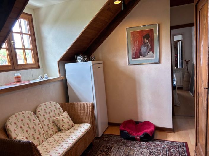 Image No.14-3 Bed Property for sale