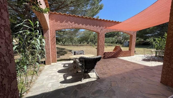 Image No.20-3 Bed Property for sale