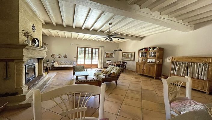 Image No.3-3 Bed Property for sale
