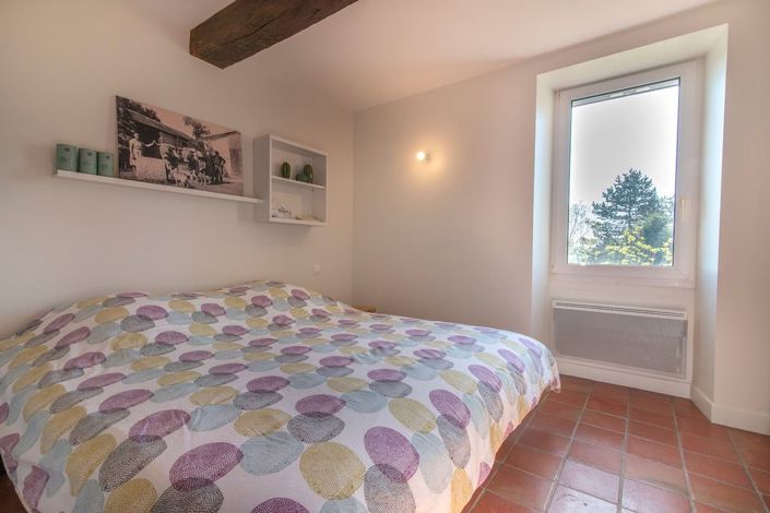 Image No.19-4 Bed Property for sale