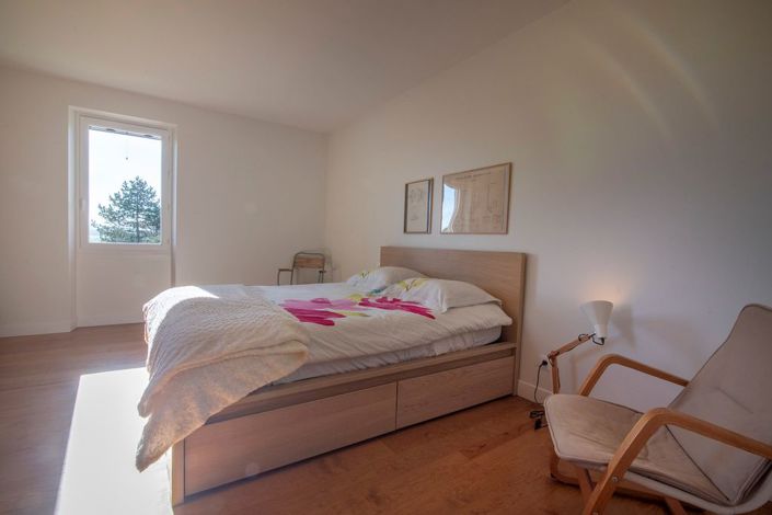 Image No.23-4 Bed Property for sale