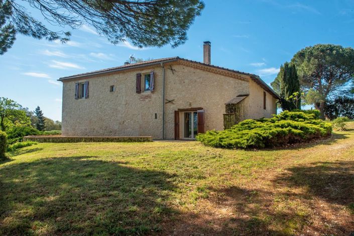 Image No.34-4 Bed Property for sale