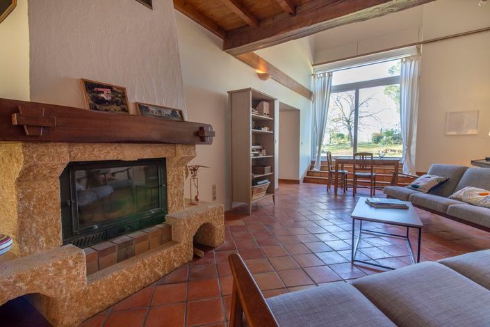 Image No.5-4 Bed Property for sale