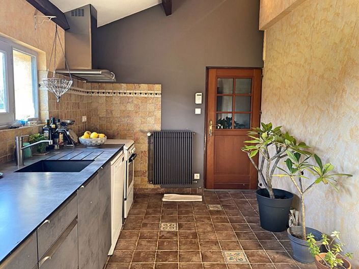 Image No.8-Propriété de 3 chambres à vendre à Gironde