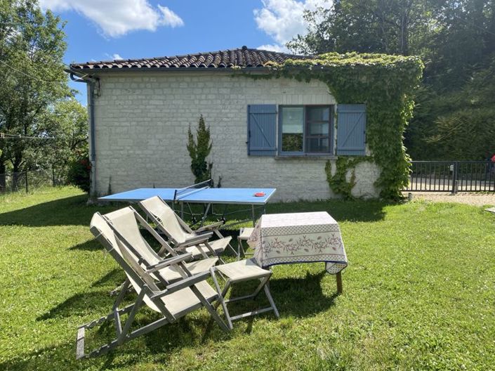 Image No.12-4 Bed Property for sale