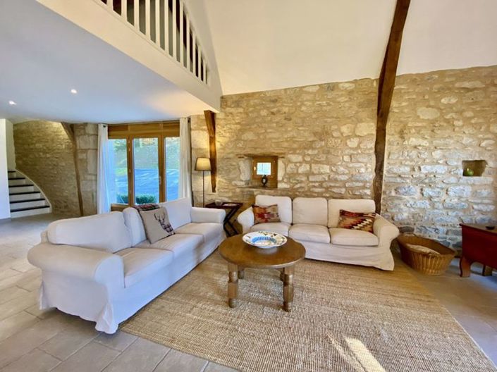 Image No.21-4 Bed Property for sale
