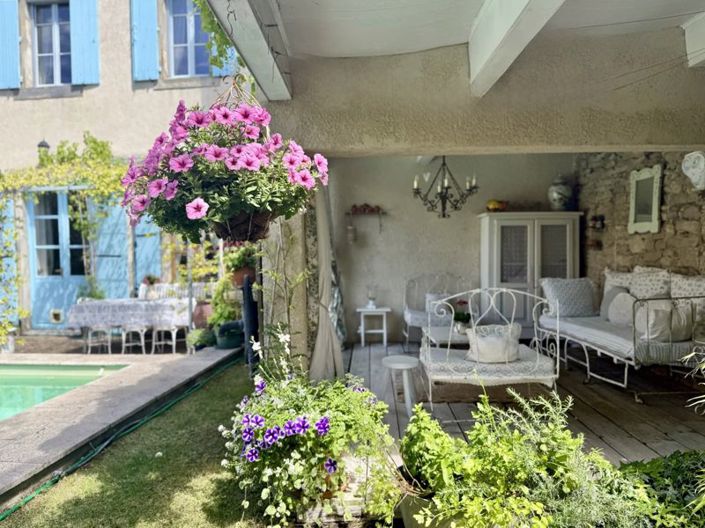 Image No.2-Propriété de 8 chambres à vendre à Olonzac