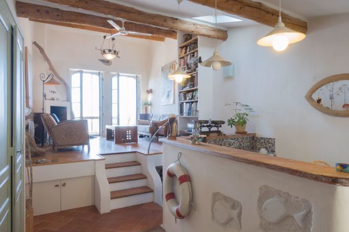 Image No.8-4 Bed Property for sale