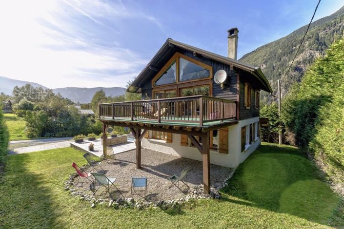 Image No.22-5 Bed Property for sale
