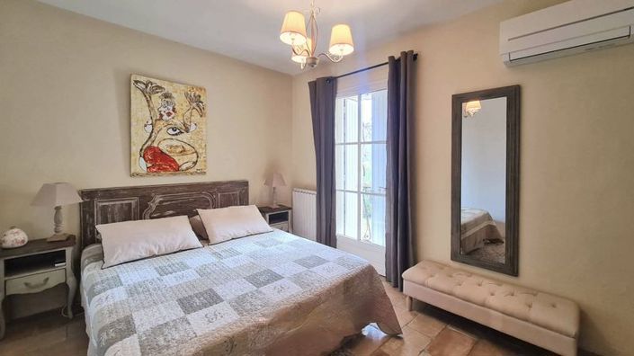 Image No.17-Propriété de 4 chambres à vendre à Uzès