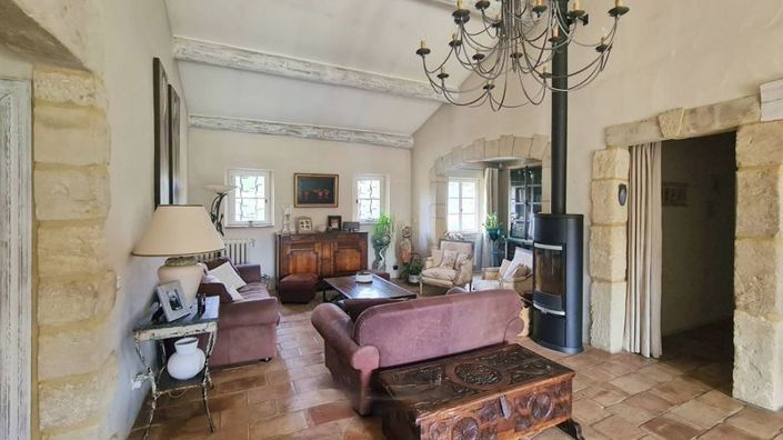 Image No.8-Propriété de 4 chambres à vendre à Uzès