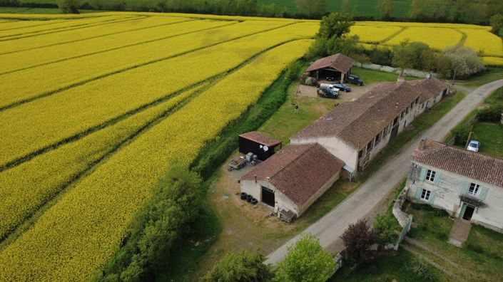Image No.46-5 Bed Property for sale