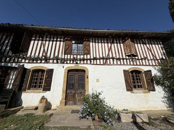 Image No.15-3 Bed Property for sale