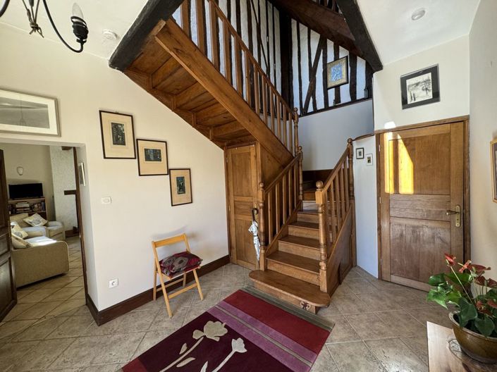 Image No.5-4 Bed Property for sale