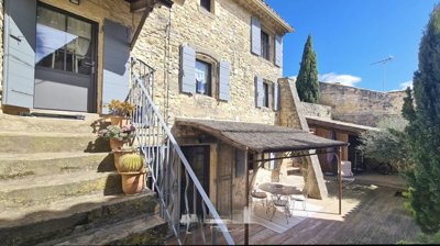 estate-gard-france-charming-village-house-wit