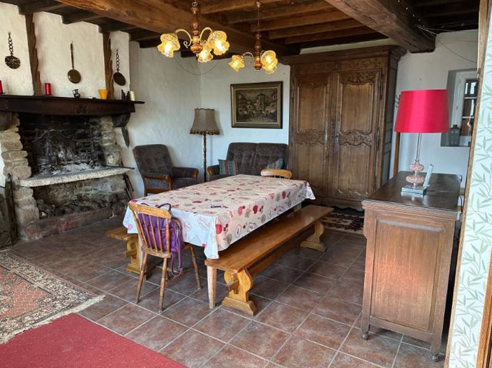 Image No.5-4 Bed Property for sale