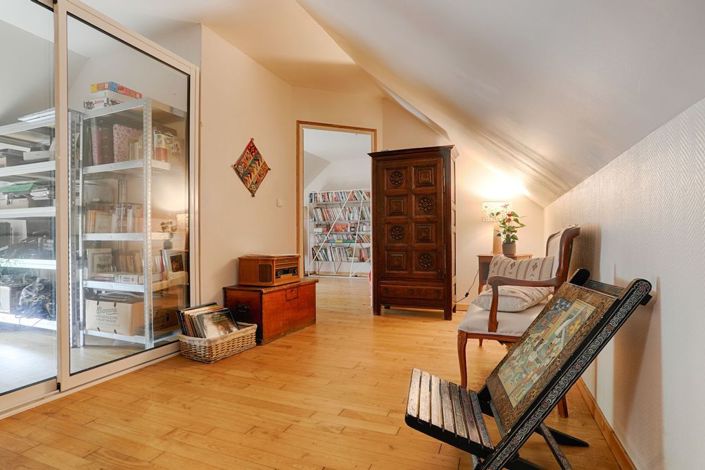 Image No.20-3 Bed Property for sale