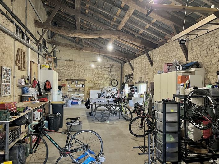 Image No.49-Propriété de 7 chambres à vendre à Gironde