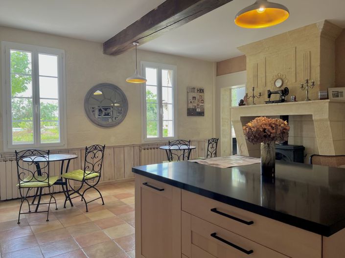 Image No.8-Propriété de 7 chambres à vendre à Gironde