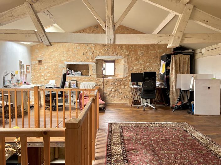 Image No.39-6 Bed Property for sale