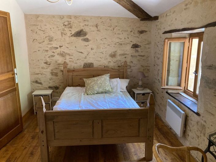 Image No.21-7 Bed Property for sale