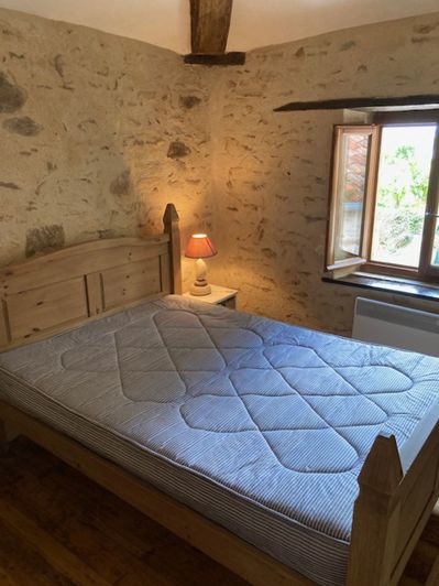 Image No.23-7 Bed Property for sale