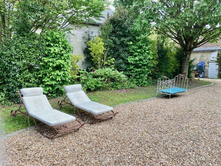 Image No.20-5 Bed Property for sale