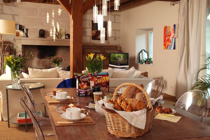 Image No.3-5 Bed Property for sale