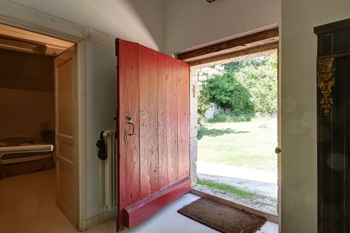 Image No.21-5 Bed Property for sale