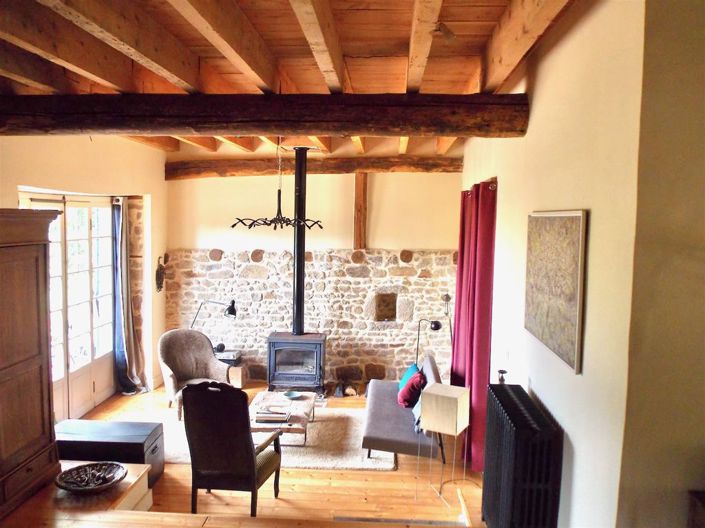 Image No.17-3 Bed Property for sale