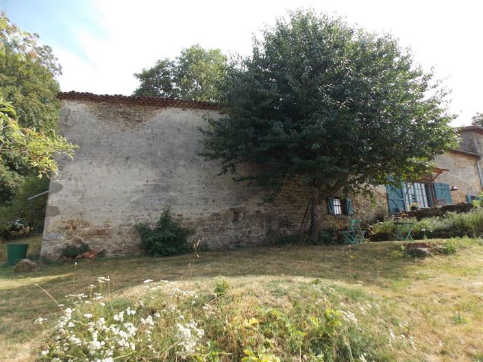 Image No.30-3 Bed Property for sale