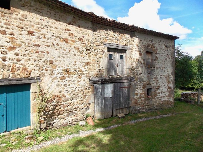 Image No.32-3 Bed Property for sale