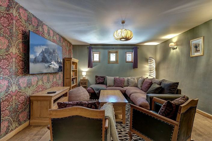 Image No.7-5 Bed Property for sale
