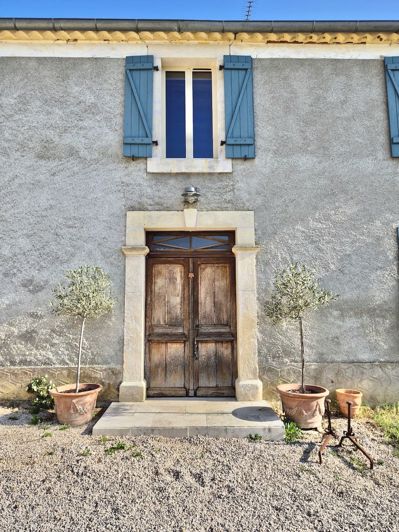 Image No.2-4 Bed Property for sale
