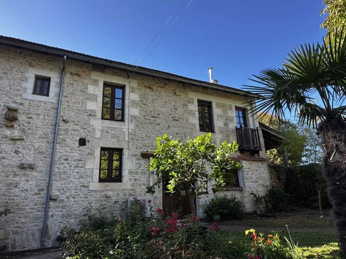 Image No.17-Propriété de 3 chambres à vendre à Londigny