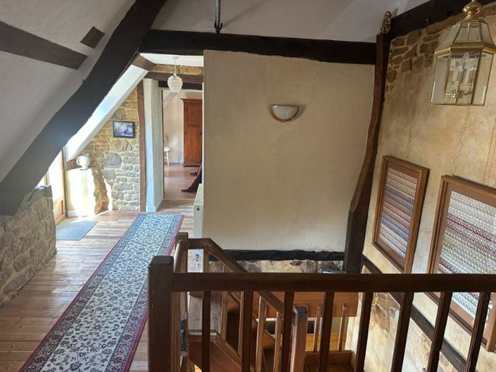 Image No.20-3 Bed Property for sale