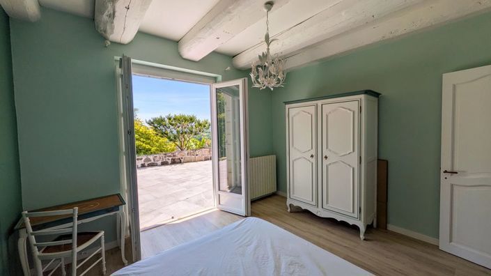 Image No.9-4 Bed Property for sale