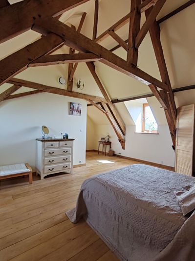 Image No.32-5 Bed Property for sale