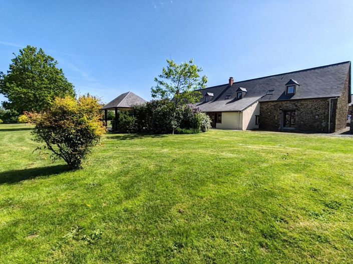 Image No.35-5 Bed Property for sale